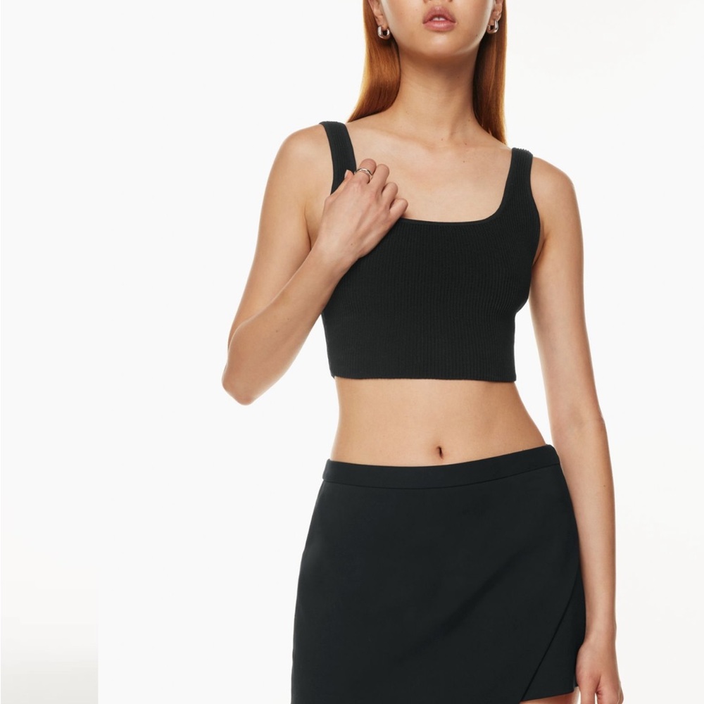 Aritzia Sculpt Tank